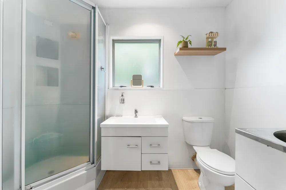 Photos of 57E Nairn Road