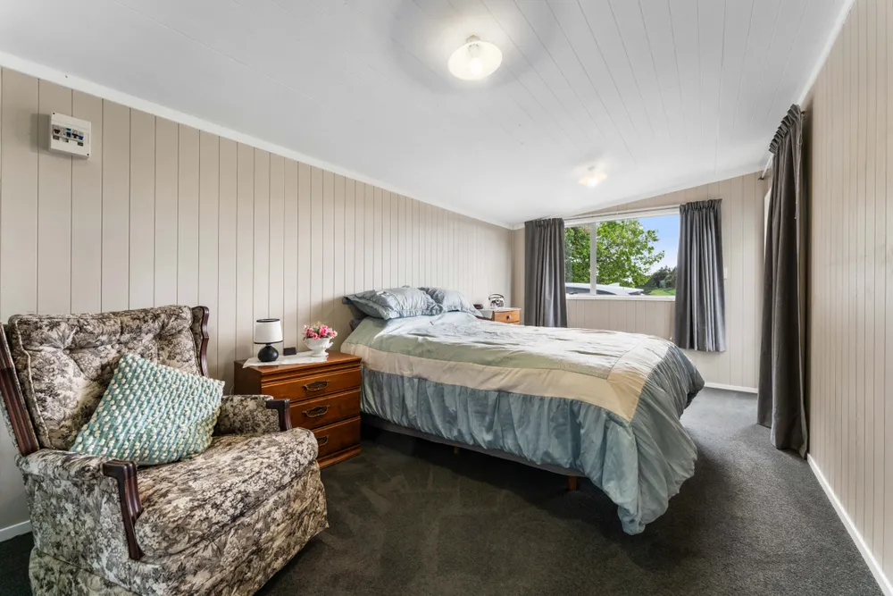Photos of 57E Nairn Road
