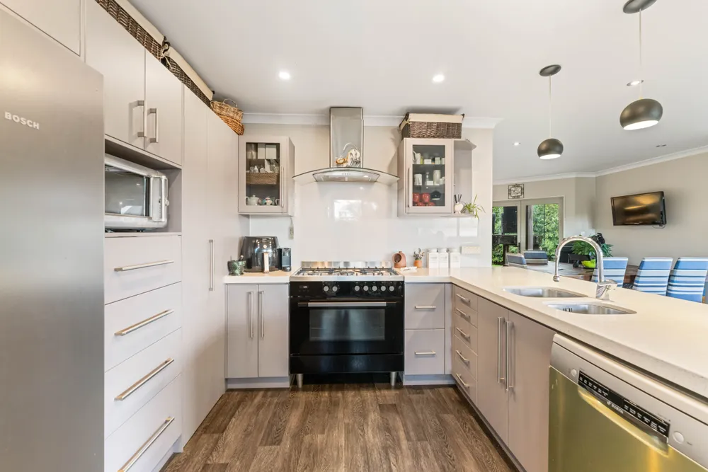 Photos of 57E Nairn Road