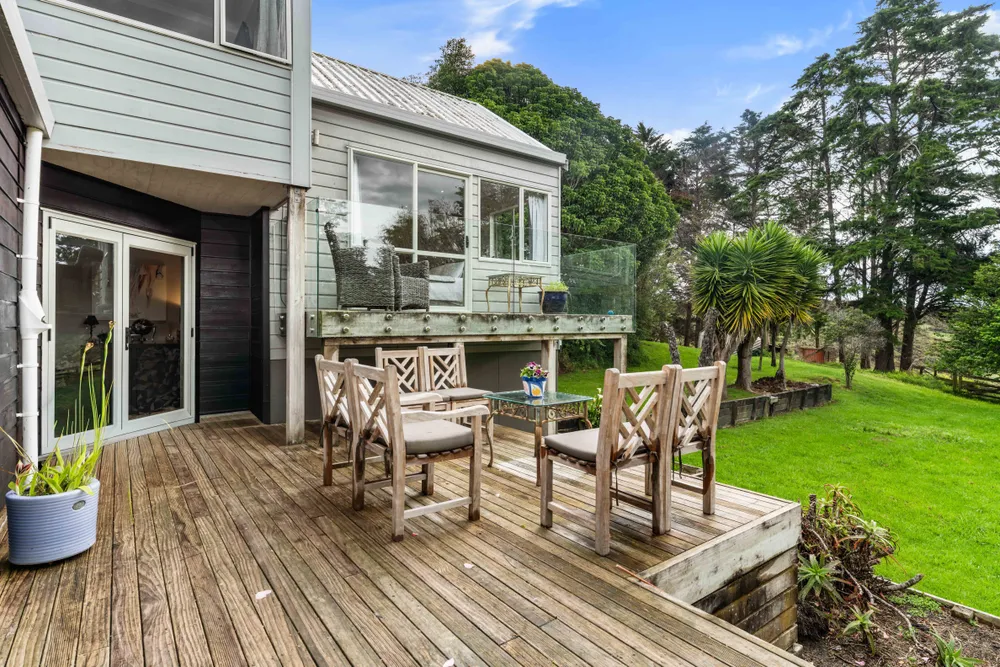 Photos of 57E Nairn Road