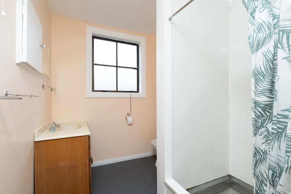 Photos of 255 Lyttelton Street