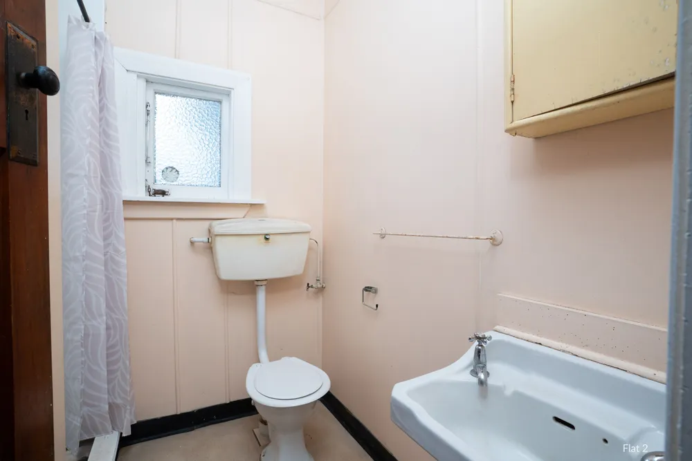 Photos of 255 Lyttelton Street