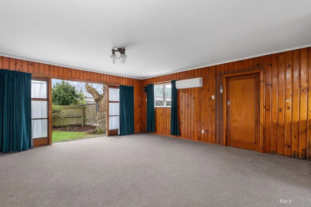 Photos of 255 Lyttelton Street