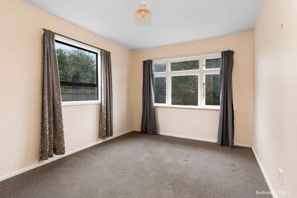 Photos of 255 Lyttelton Street
