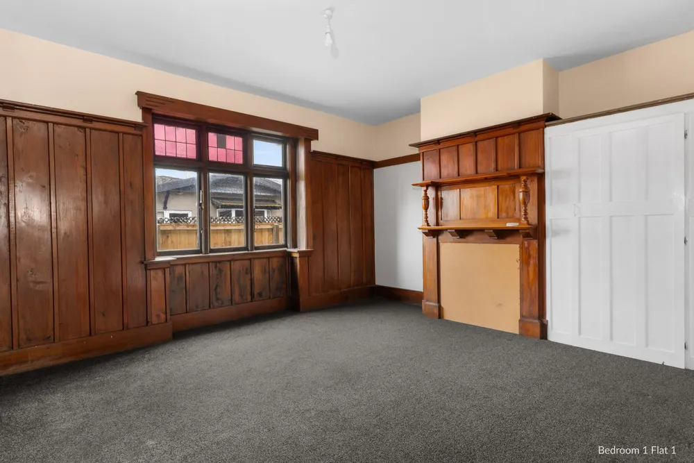 Photos of 255 Lyttelton Street