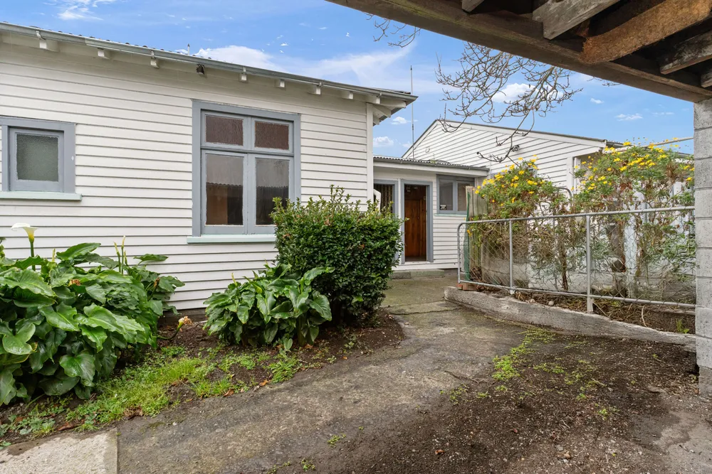 Photos of 255 Lyttelton Street