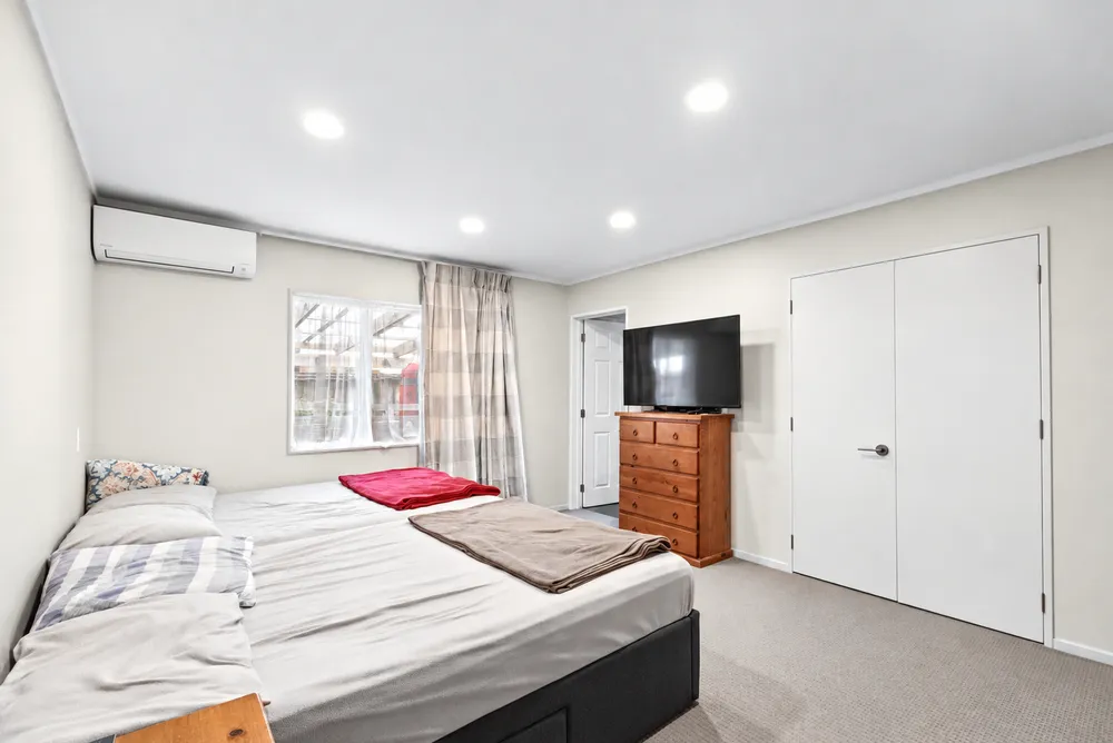 Photos of 20 Piper Place