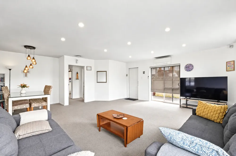 Photos of 20 Piper Place