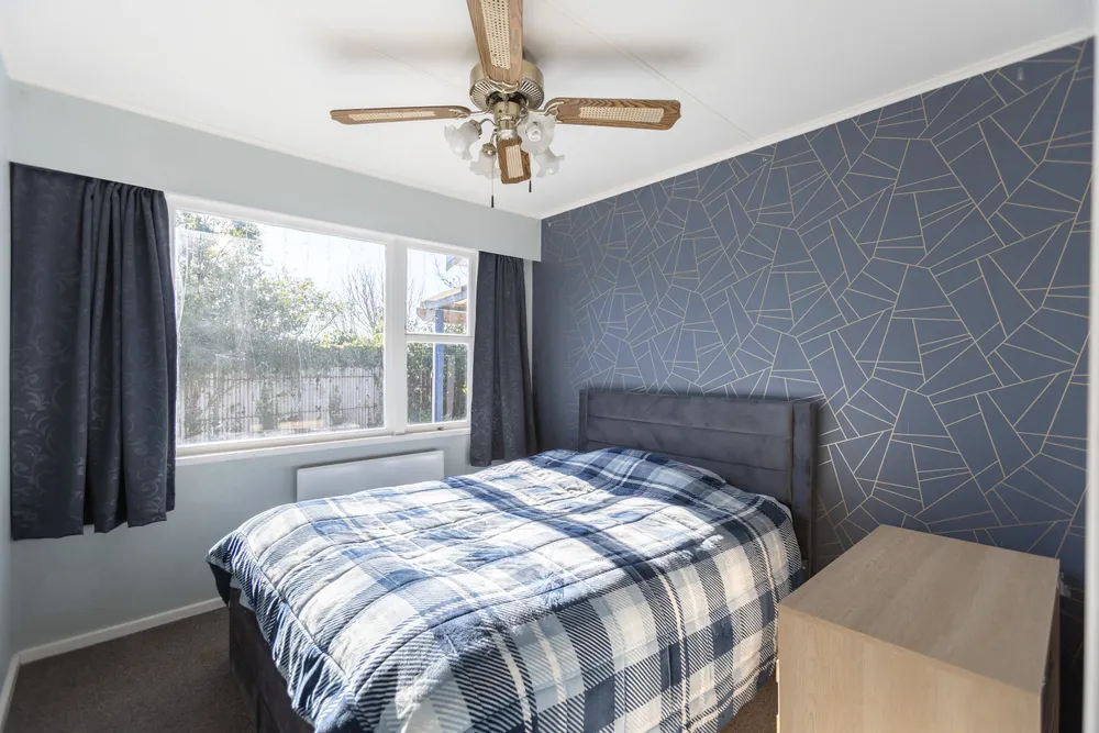 Photos of 37 Frickleton Street