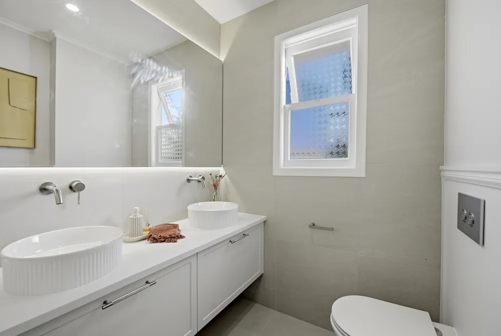 Photos of 12 Sinclair Street