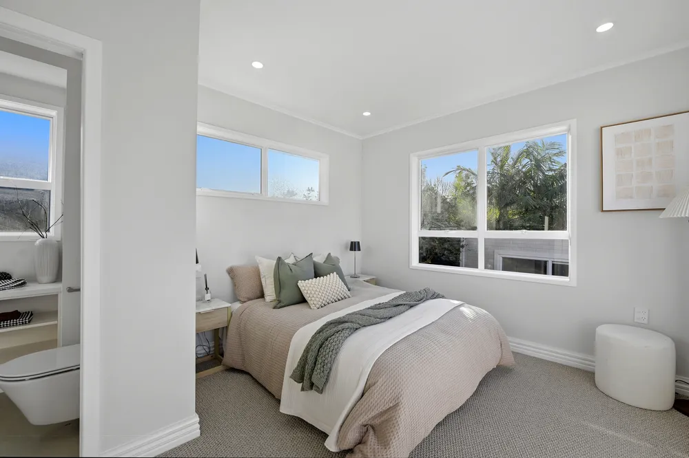 Photos of 12 Sinclair Street