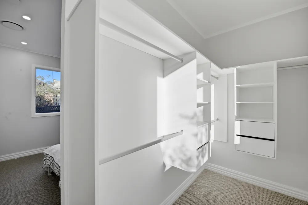 Photos of 12 Sinclair Street