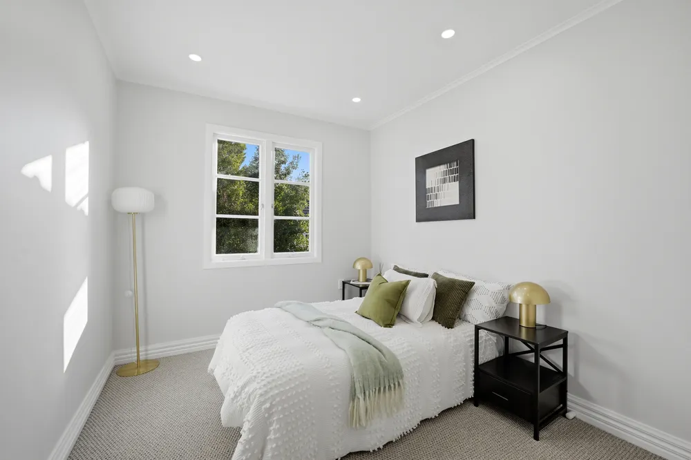 Photos of 12 Sinclair Street