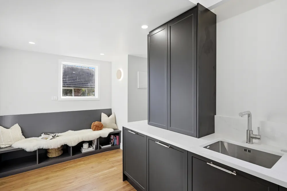 Photos of 12 Sinclair Street