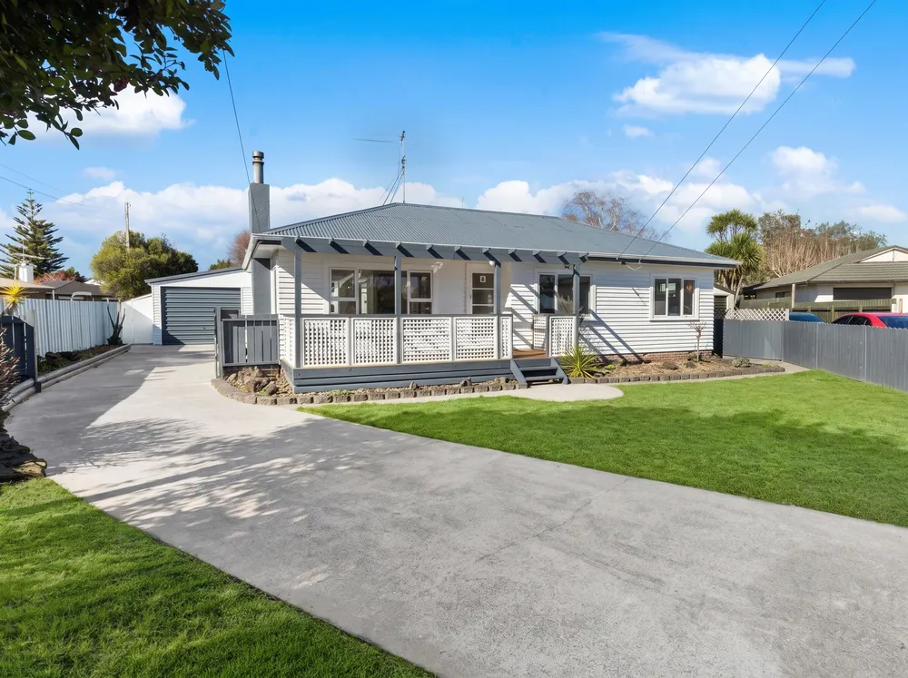Photos of 9 Hill Crescent