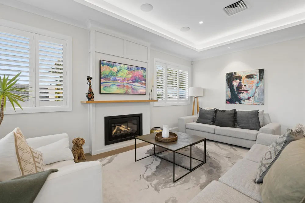 Photos of 43 Thirteenth Avenue