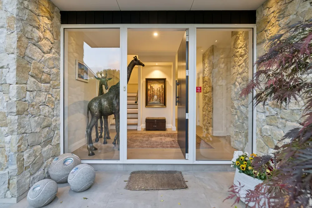 Photos of 43 Thirteenth Avenue