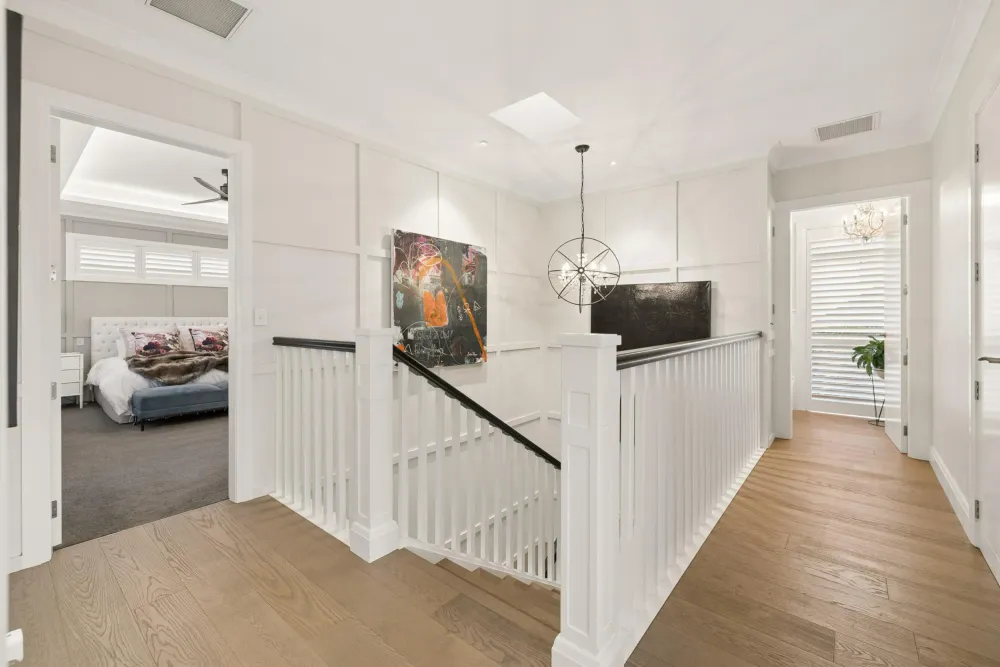 Photos of 43 Thirteenth Avenue