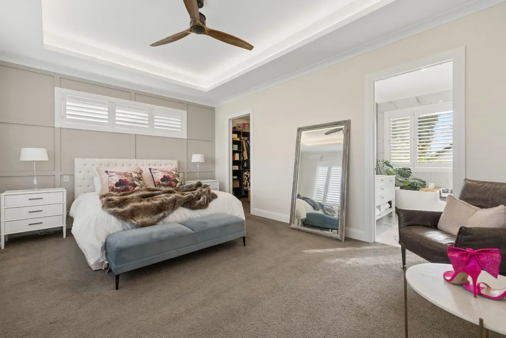 Photos of 43 Thirteenth Avenue