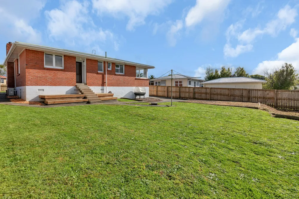 Photos of 38 Otuhiwai Crescent