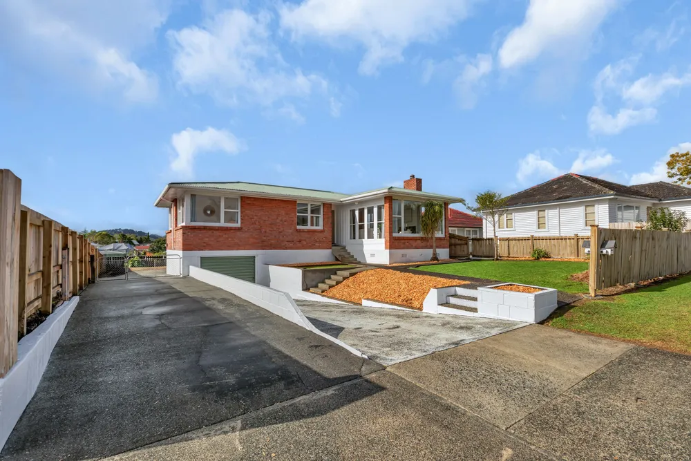Photos of 38 Otuhiwai Crescent