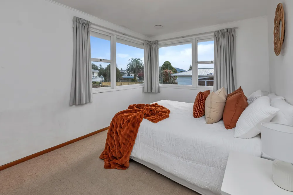 Photos of 38 Otuhiwai Crescent