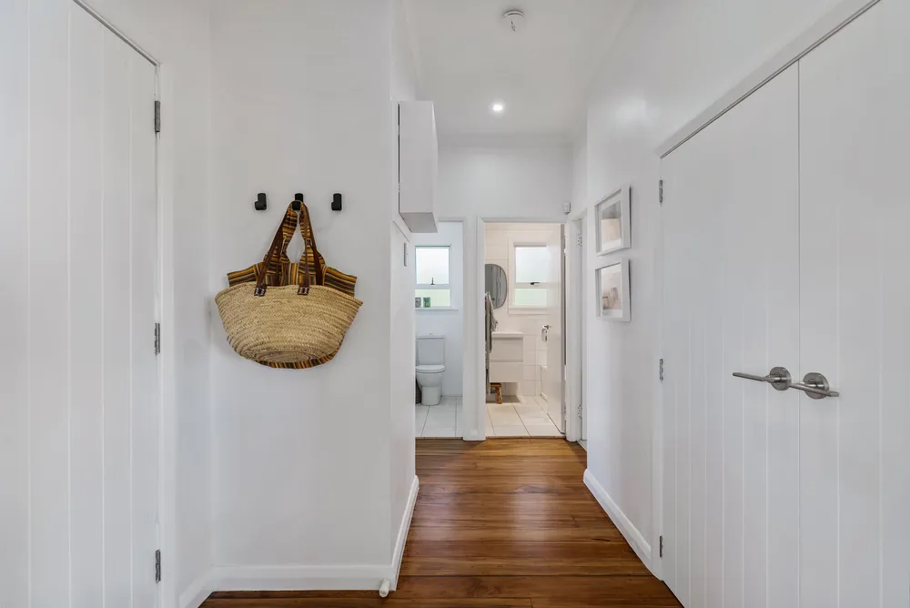 Photos of 79 Astley Avenue