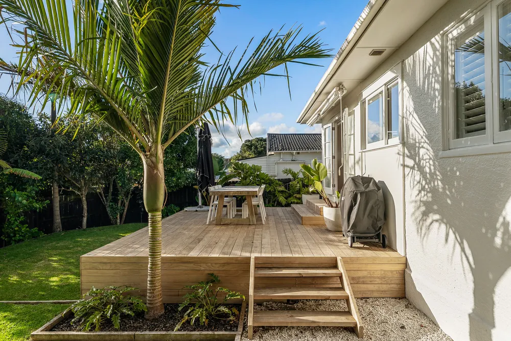 Photos of 79 Astley Avenue