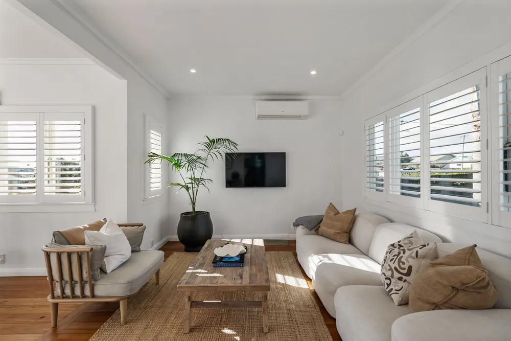 Photos of 79 Astley Avenue