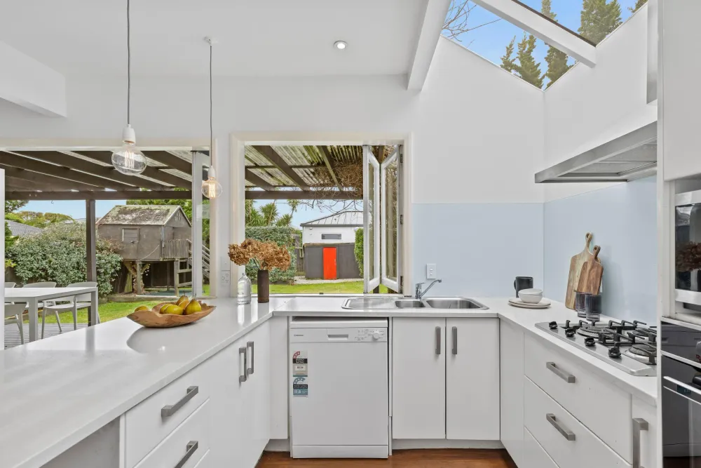 Photos of 265 Point Chevalier Road