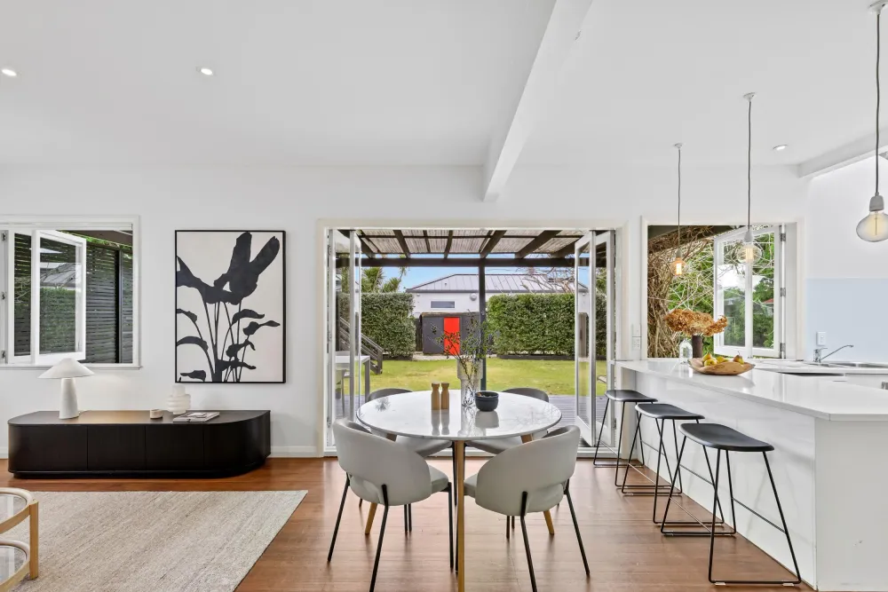 Photos of 265 Point Chevalier Road