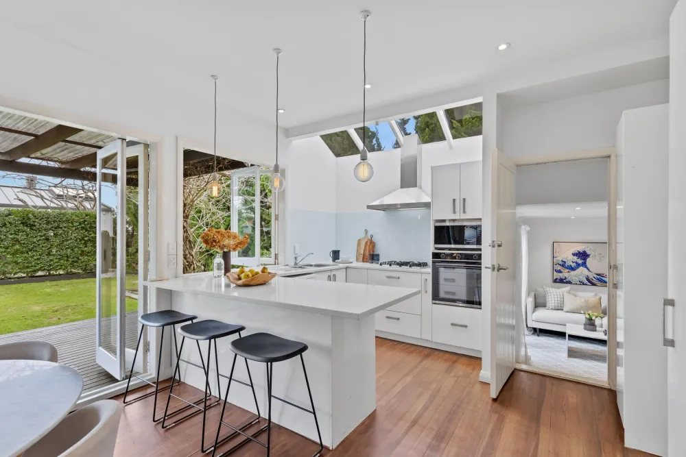 Photos of 265 Point Chevalier Road
