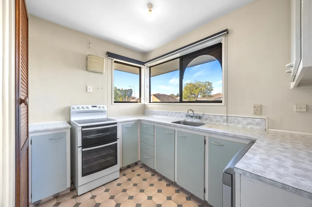 Photos of 1/12 Camrose Place