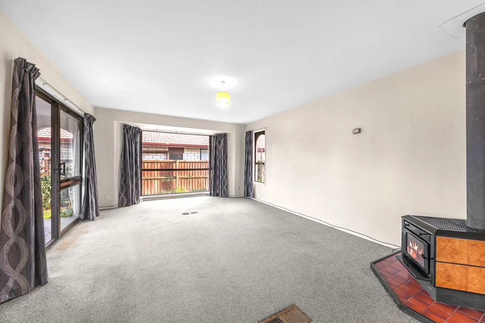 Photos of 1/12 Camrose Place