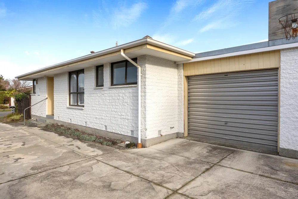Photos of 1/12 Camrose Place