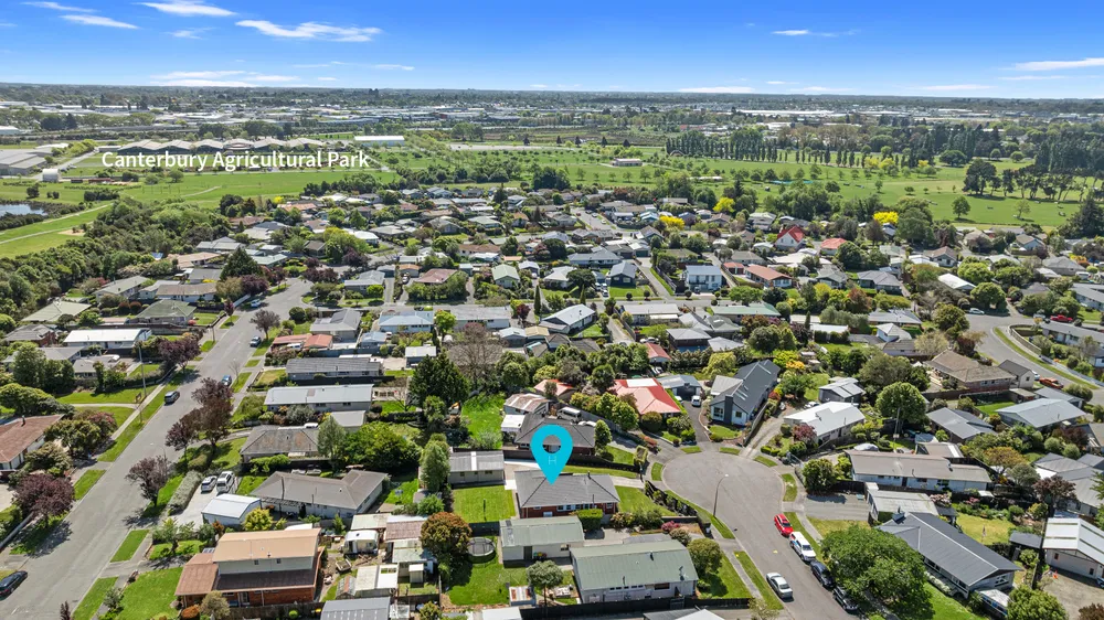 Photos of 15 Neave Place