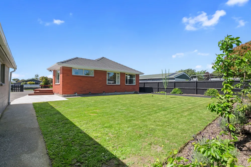 Photos of 15 Neave Place