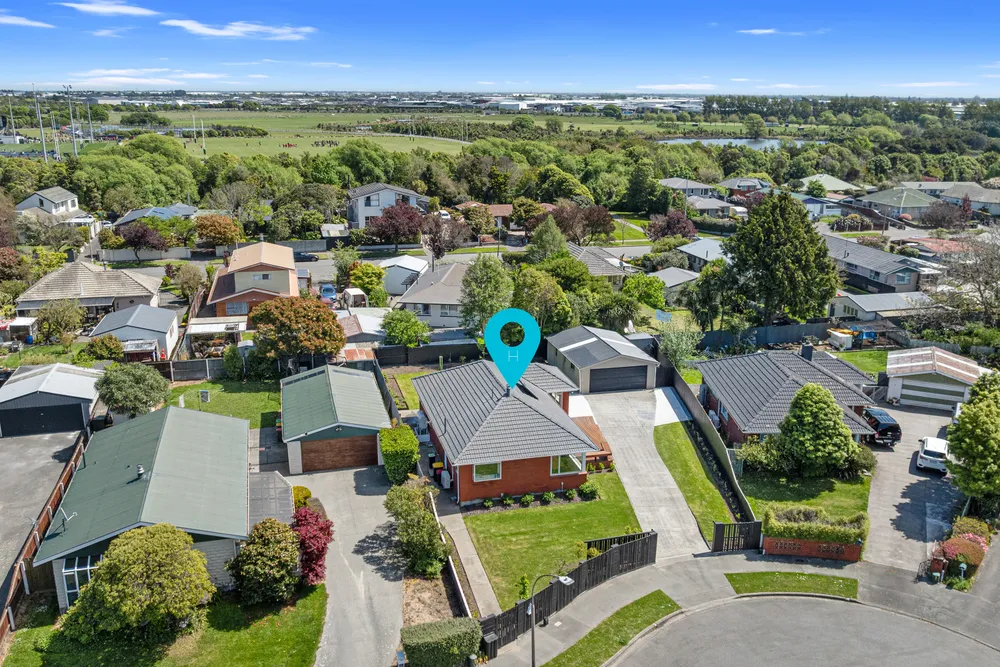Photos of 15 Neave Place