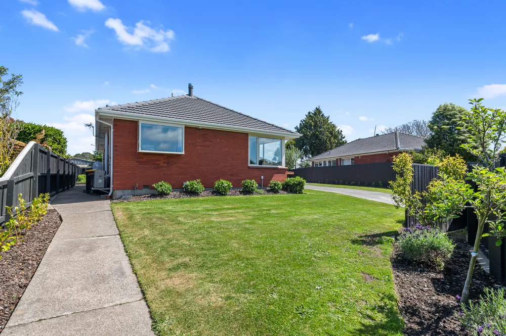 Photos of 15 Neave Place