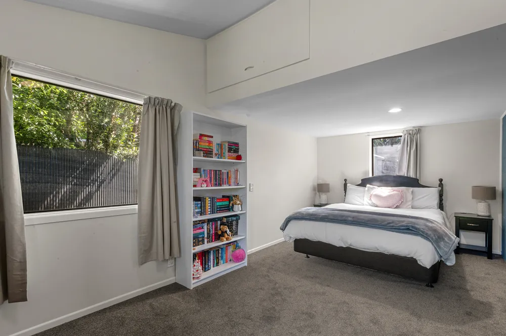 Photos of 15 Neave Place
