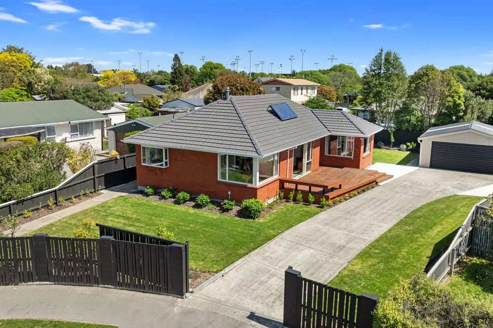 Photos of 15 Neave Place