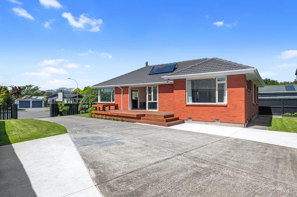 Photos of 15 Neave Place