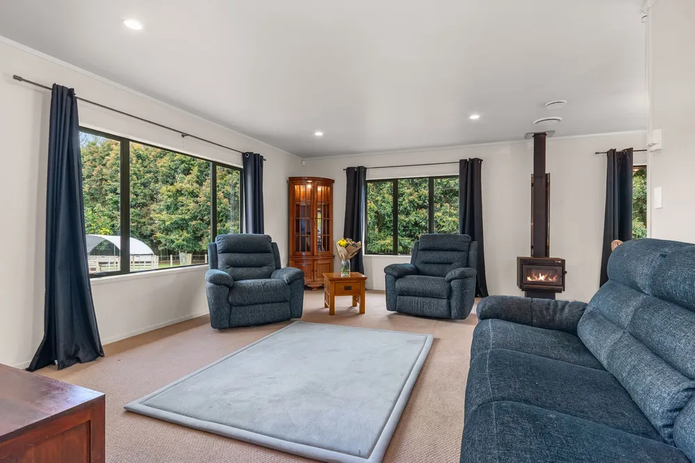 Photos of 68 Kara Road