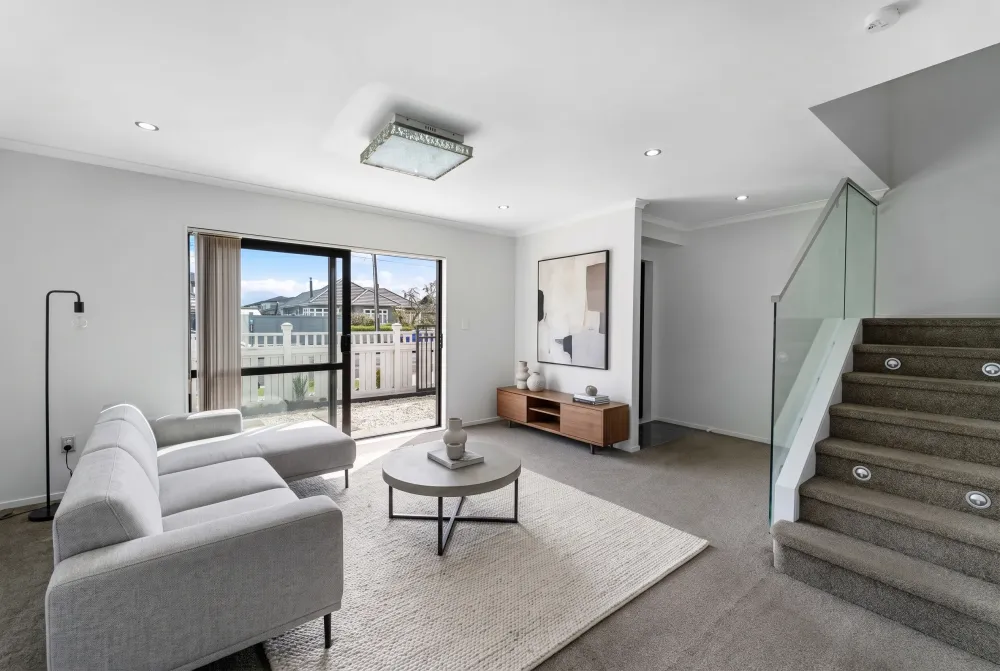 Photos of 49B Birdwood Avenue