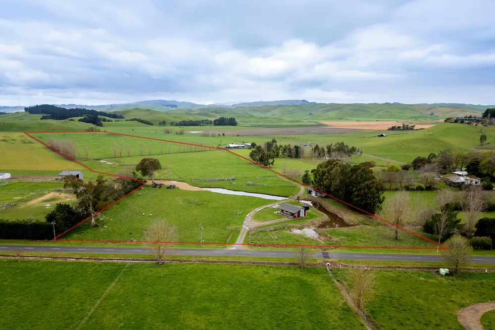 Photos of 533 Raukawa Road