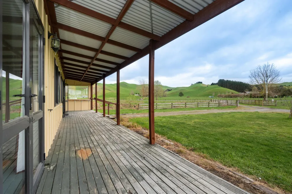 Photos of 533 Raukawa Road
