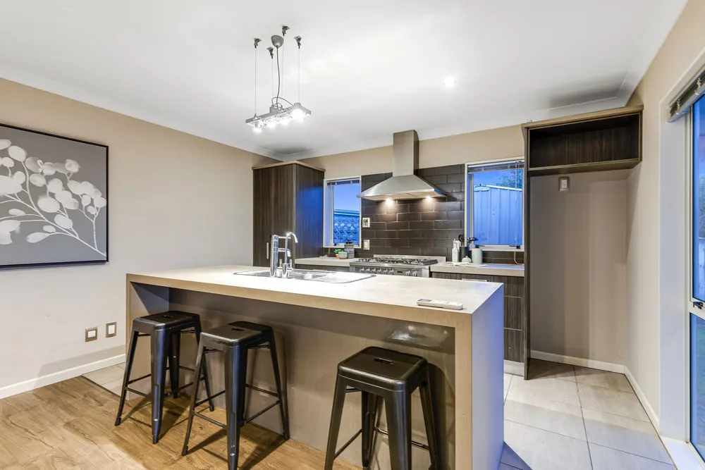 Photos of 59 Nelson Avenue
