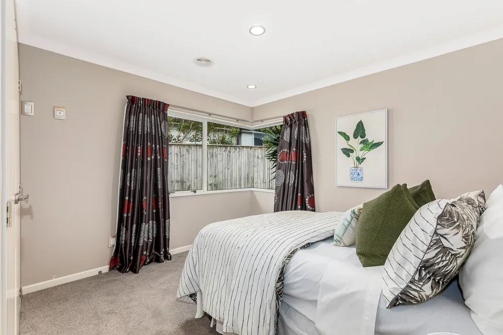 Photos of 59 Nelson Avenue