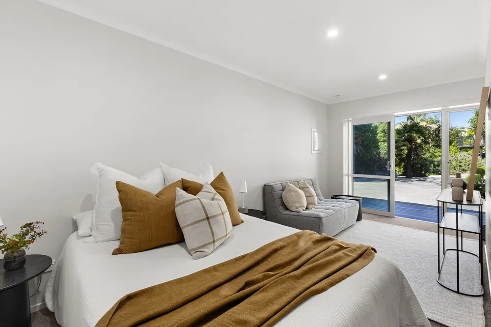 Photos of 14 Priestley Road