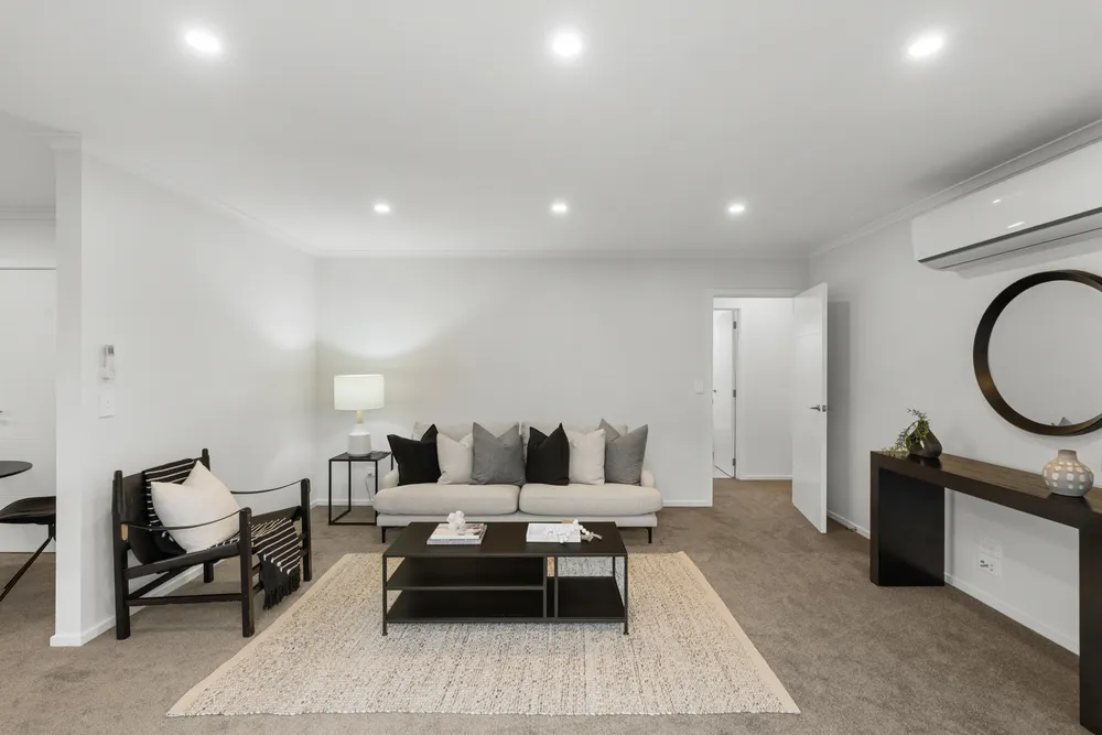 Photos of 53 Richmond Avenue